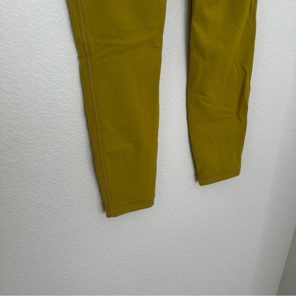 Lululemon Align High Rise Leggings 25” Inseam Yellow Pear Size 2 Women’s - Picture 8 of 10